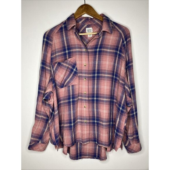 BDG Keanu Button Down Shirt Womens Medium Pink Blue Plaid Flannel Oversized Boxy - Picture 1 of 8